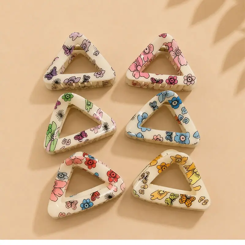 Pince Triangle Fleurie HC42-69
